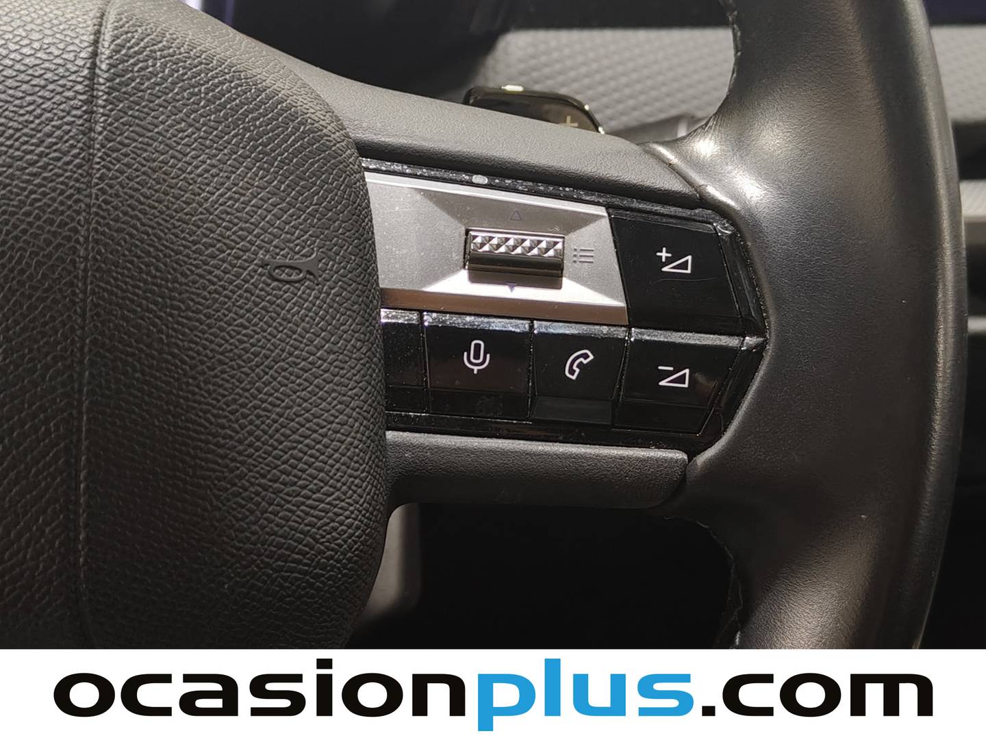 Foto DS DS 4 DS DS4 BlueHDi 130 Trocadero Auto (130 CV)