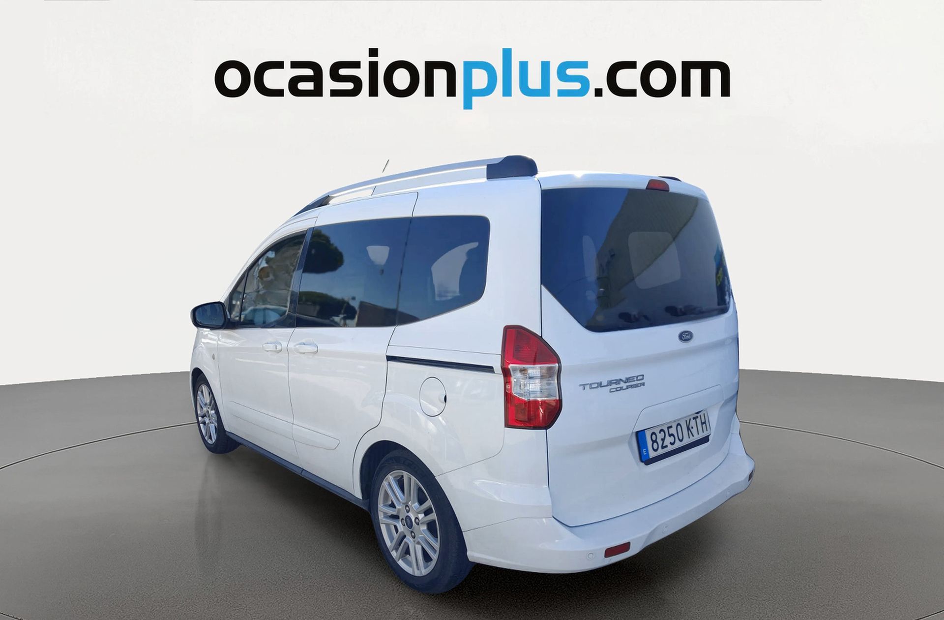 Ford Tourneo Courier 1.0 EcoBoost Titanium - foto 3