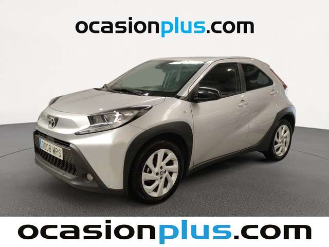 Toyota Aygo X Cross 1.0 VVT-I Play (72 CV) de segunda mano