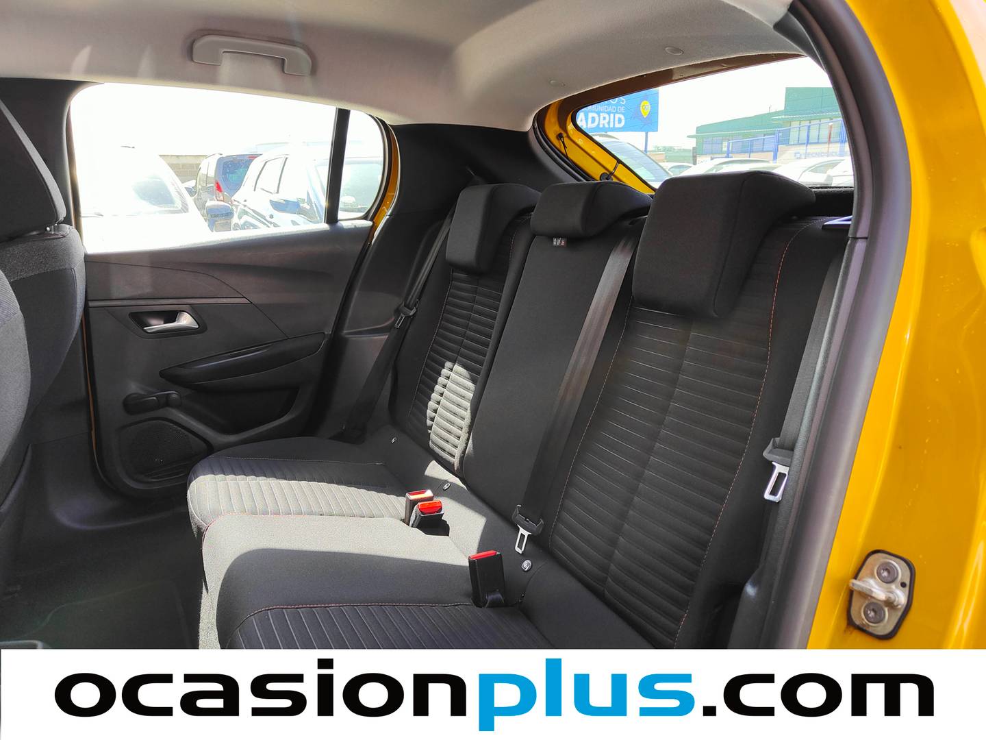 Foto asientos traseros Peugeot 208 Peugeot 208 PureTech 75 S&S Active  (75 CV)