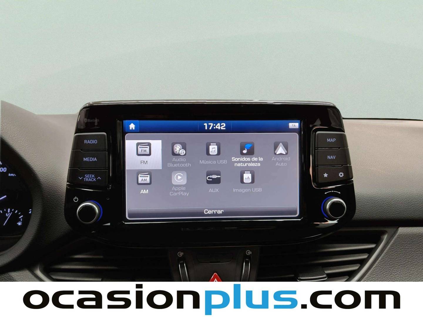 Equipamiento del Hyundai i30 Hyundai i30 1.6 CRDI Tecno (110 CV)