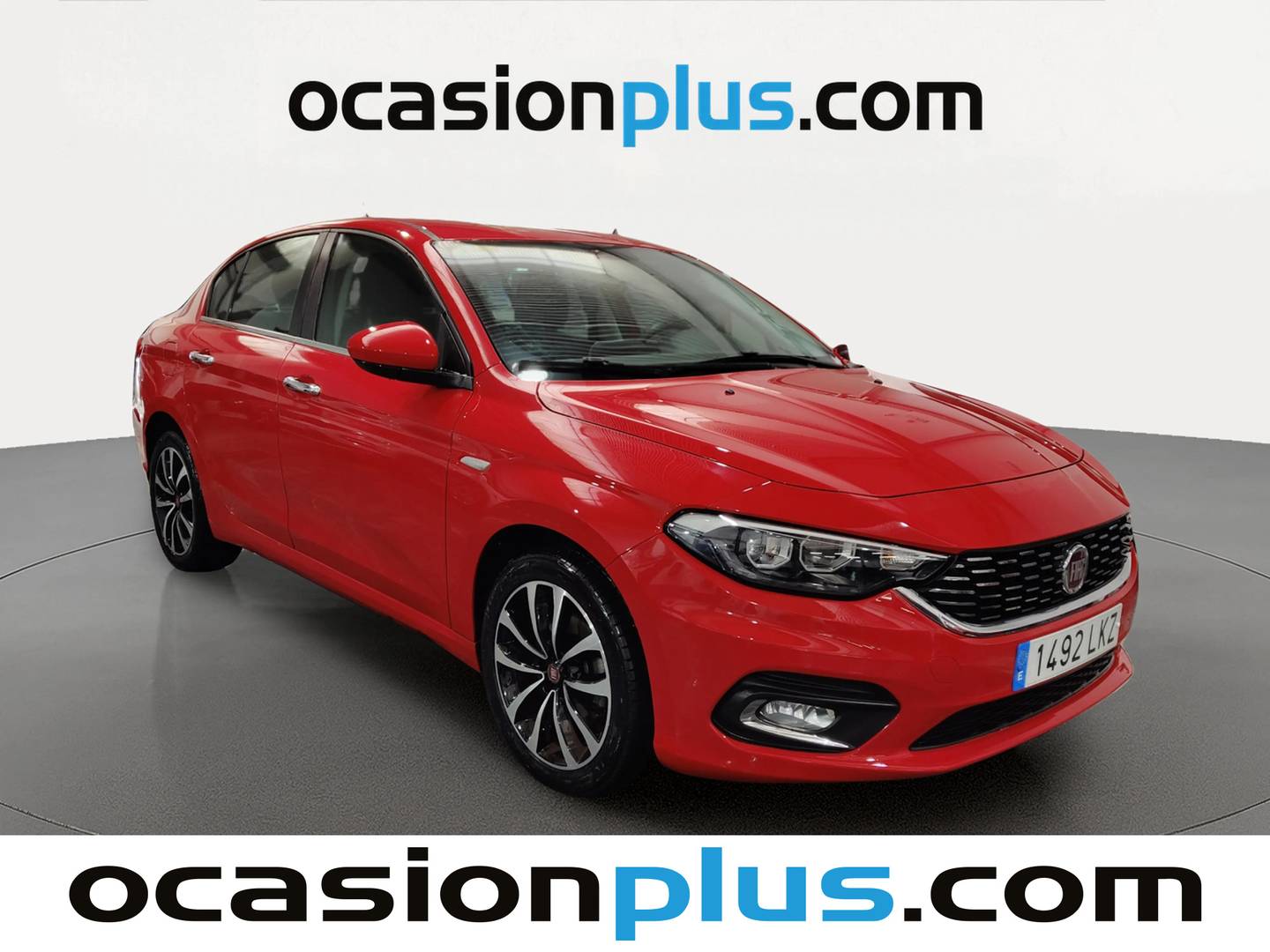 Foto delantera Fiat Tipo Fiat Tipo Sedan 1.4 Fire Lounge (95 CV) derecha