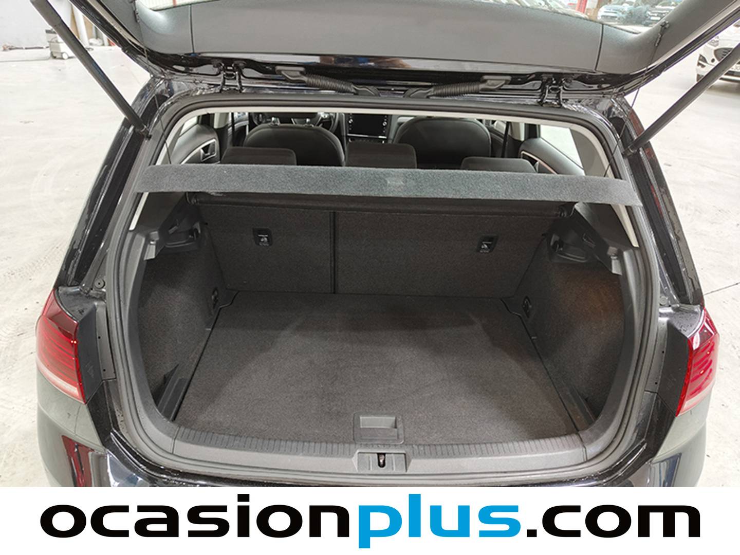 Fotos maletero Volkswagen Golf Volkswagen Golf Business 1.6 TDI (115 CV)