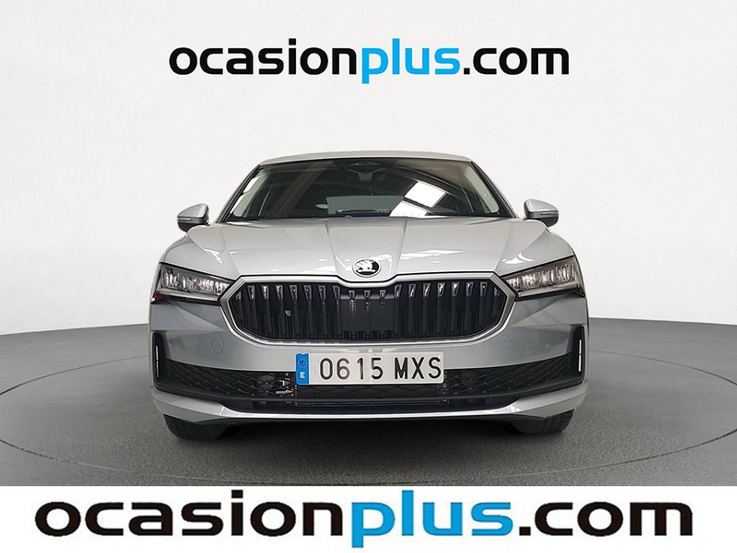 Foto Skoda Superb Skoda Superb 1.5 TSI m-HEV Essence DSG (150 CV)