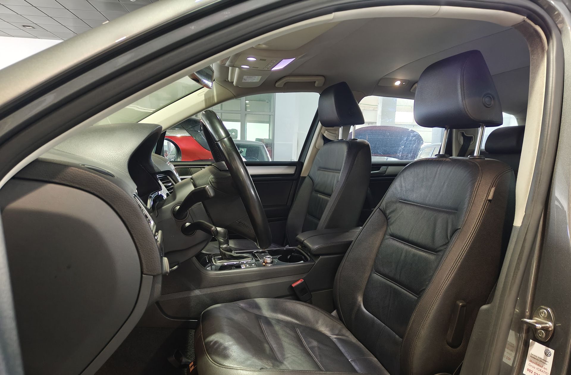 Volkswagen Touareg 3.0 TDI V6 BMT Tiptronic - foto 11