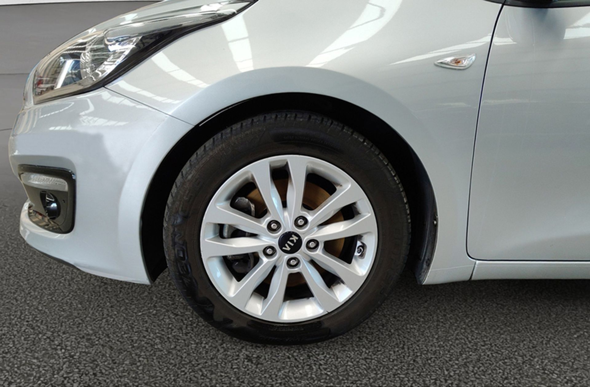 Kia Ceed 1.4 CRDi WGT Business - foto 31