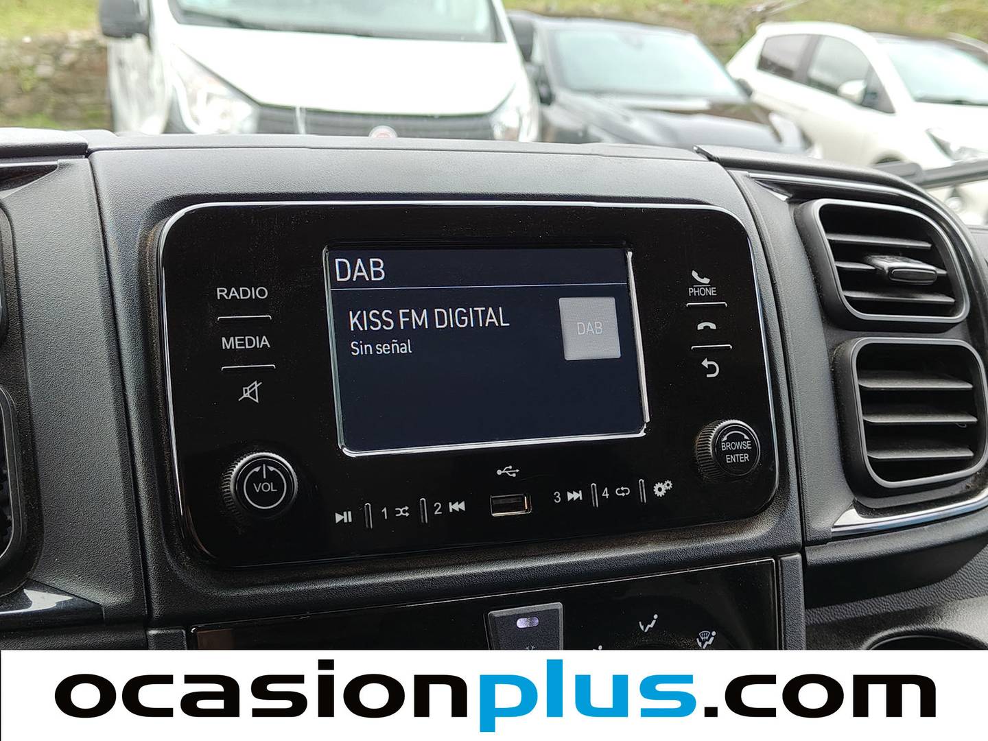 Foto Peugeot Boxer Peugeot Boxer BlueHDi 120 330 L2H2 (120 CV)