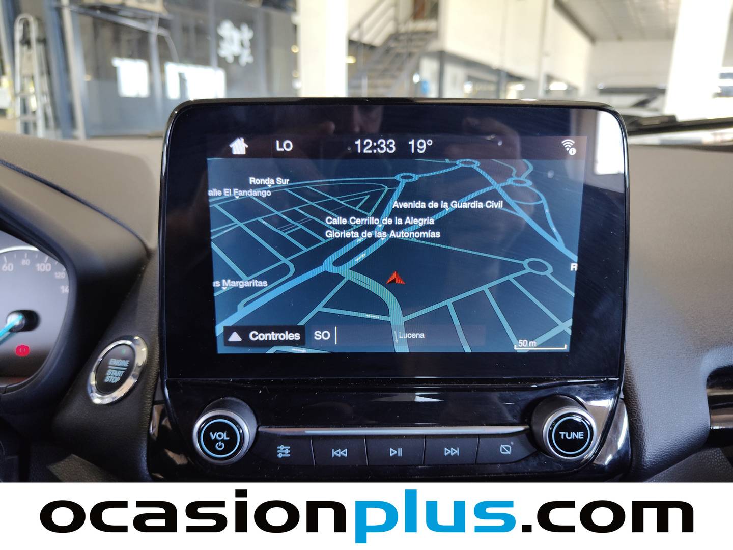 Extras y acabados del Ford EcoSport Ford EcoSport 1.0 EcoBoost S&S Titanium (125 CV)