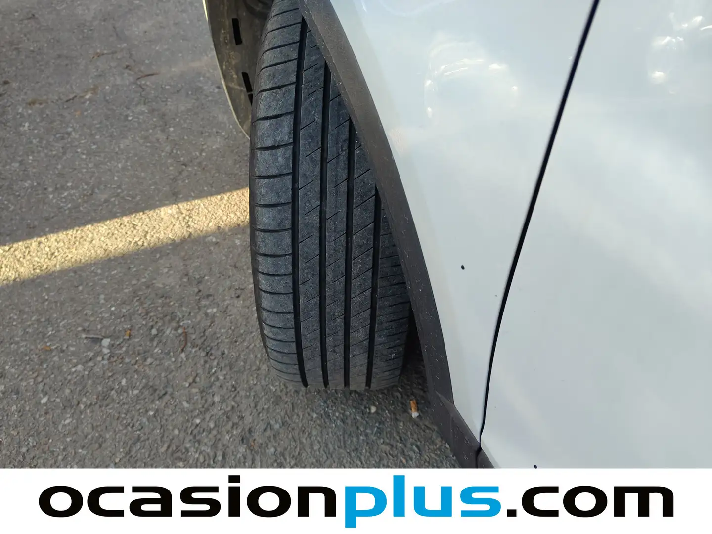 Foto Volkswagen T-Roc Volkswagen T-Roc Edition 1.6 TDI  (115 CV)