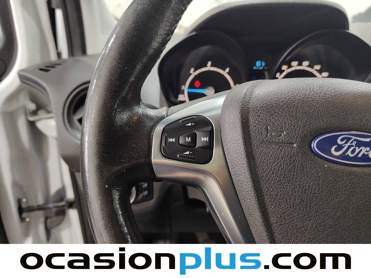 Equipamiento del Ford Transit Courier Ford Transit Courier Kombi 1.5 TDCi Trend (75 CV)