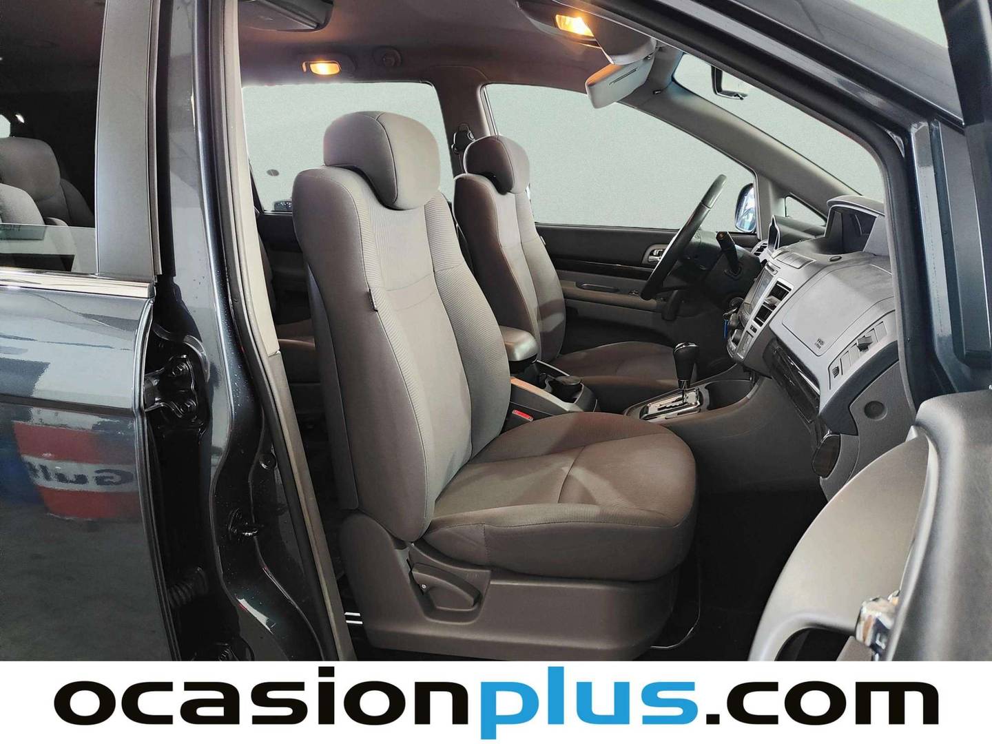SsangYong Rodius SsangYong Rodius D22T Premium Auto (178 CV) 7 Plazas km 0