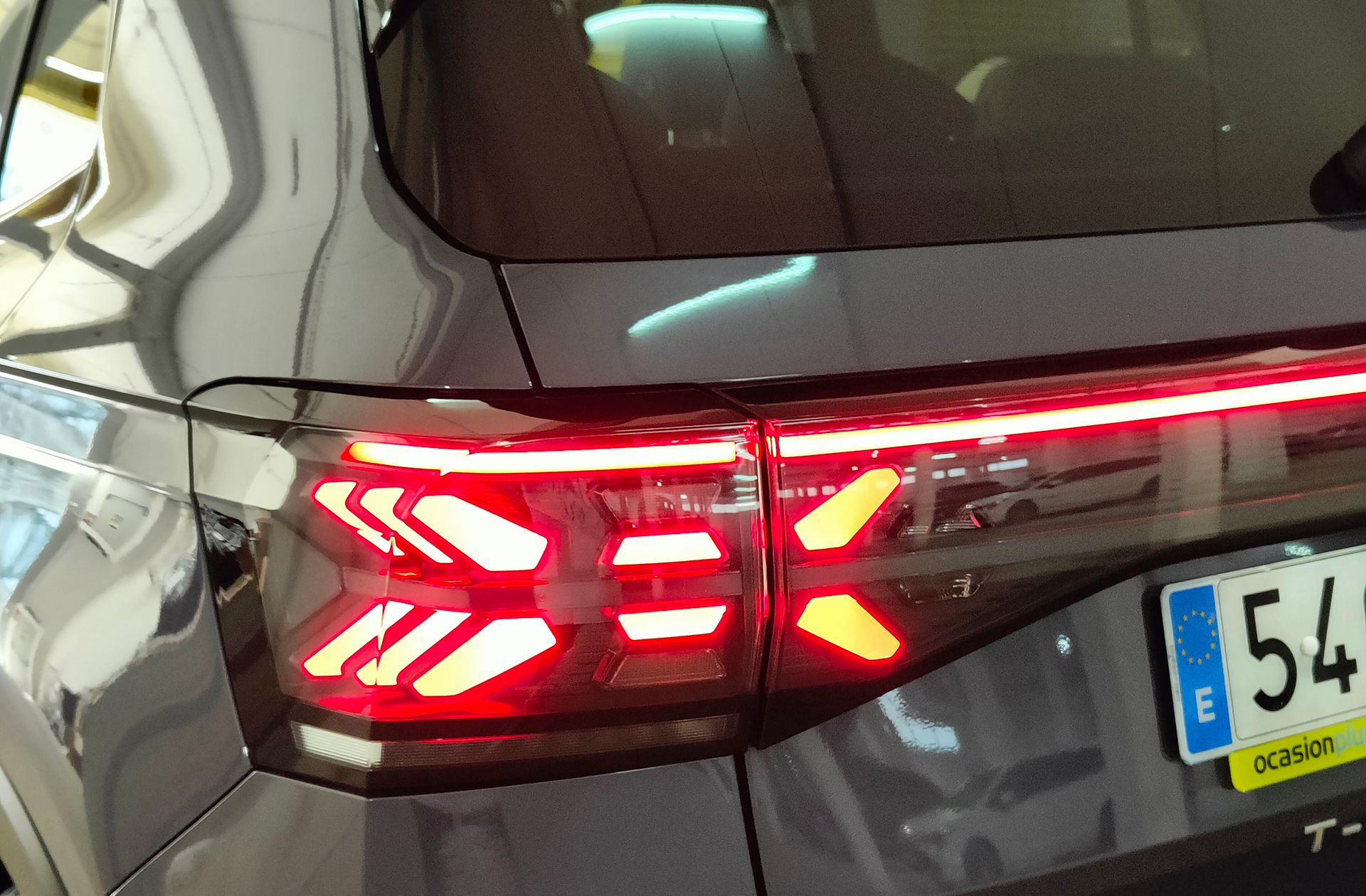 Volkswagen T-Cross R-Line 1.0 TSI DSG - foto 17