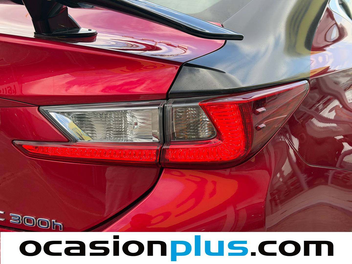 Paquetes del Lexus RC Lexus RC RC 300h Executive (223 CV)