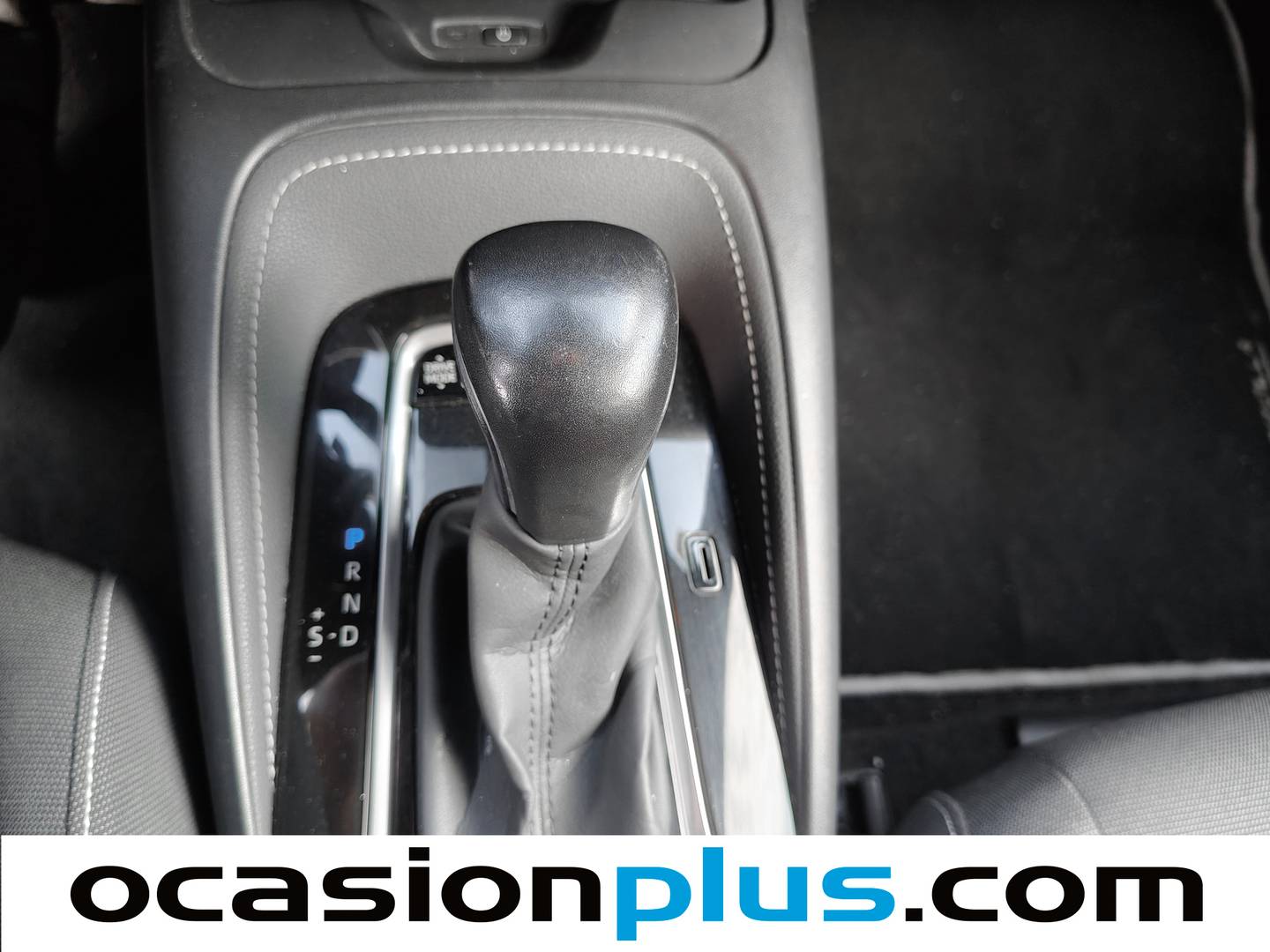 Foto Toyota Corolla Toyota Corolla Sports 180H Feel! E-CVT (180 CV)