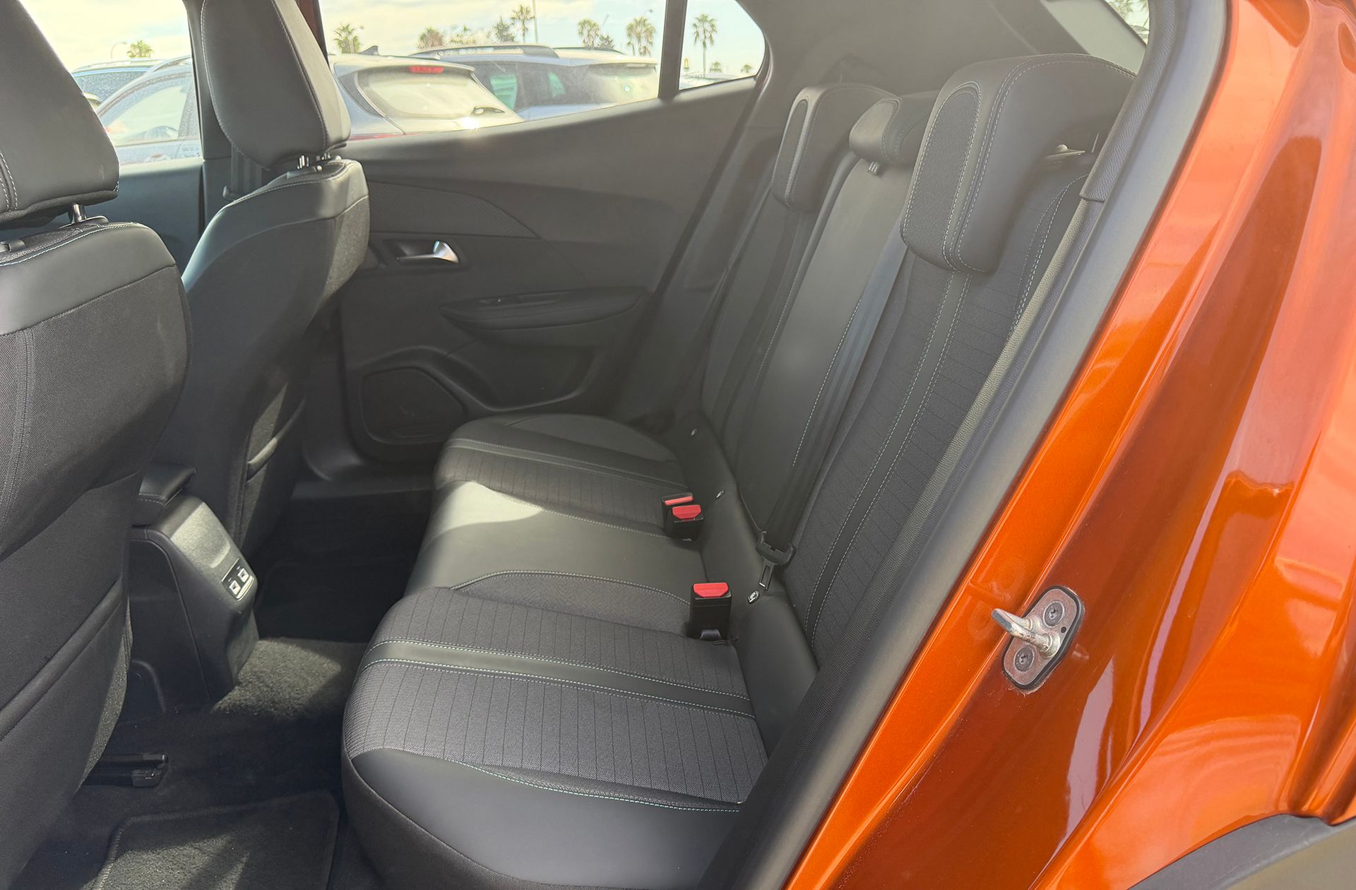 Peugeot 2008 PureTech 100 Allure Pack - foto 12