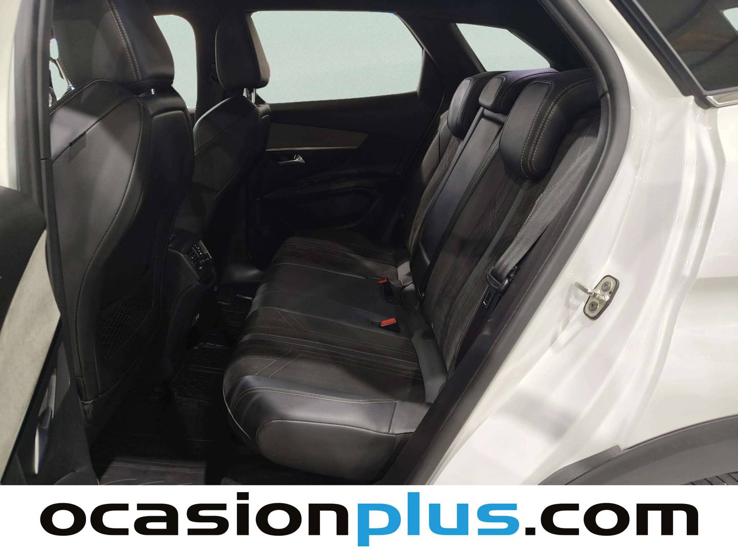 Foto Peugeot 3008 Peugeot 3008 BlueHDi 130 S&S GT EAT8 (130 CV)