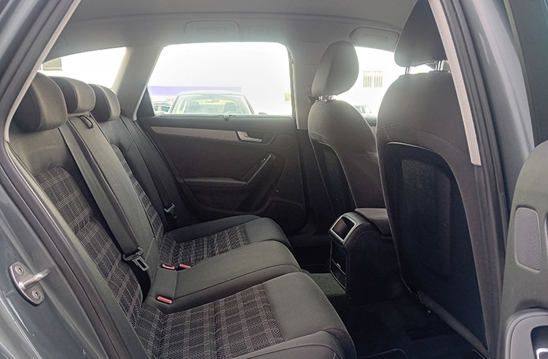 Audi A4 Avant 1.8 TFSI - foto 15