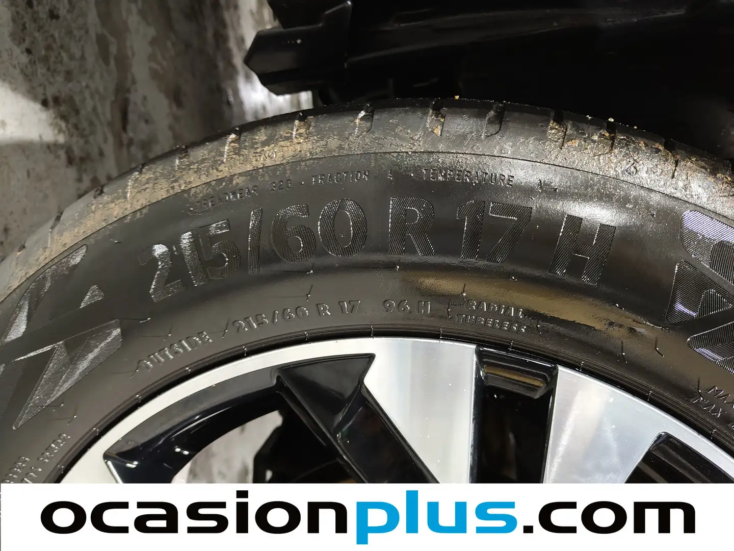 Foto Peugeot 2008 Peugeot 2008 PureTech 130 S&S GT (130 CV)