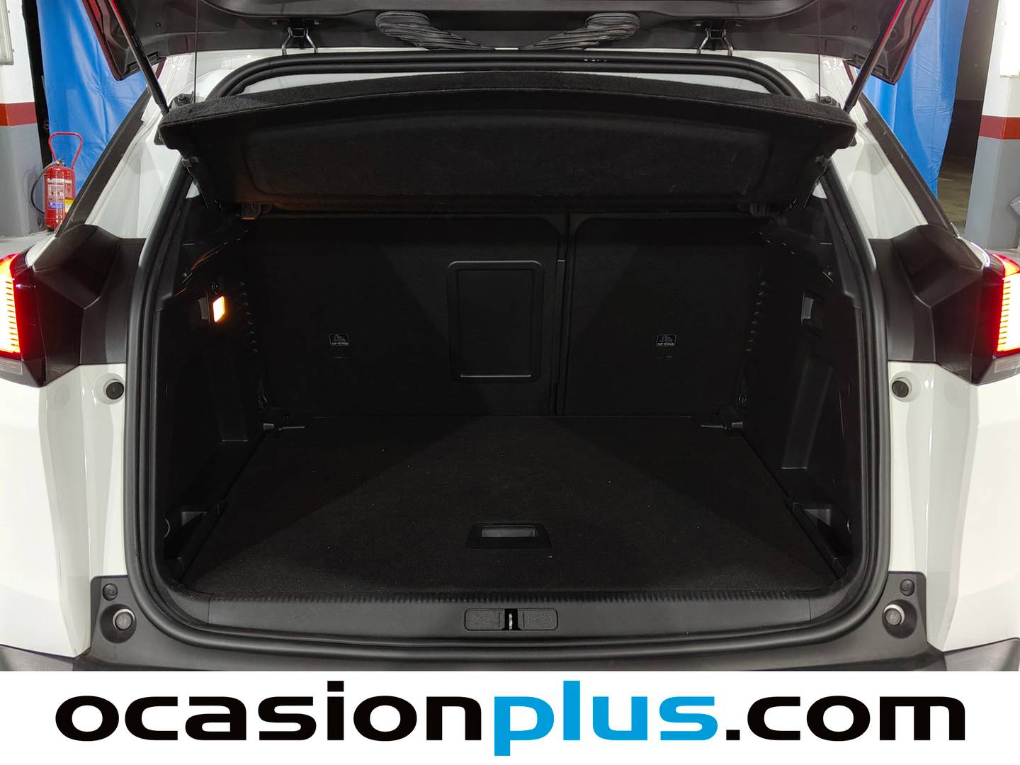 Fotos maletero Peugeot 3008 Peugeot 3008 PureTech 130 Allure EAT8 (130 CV)