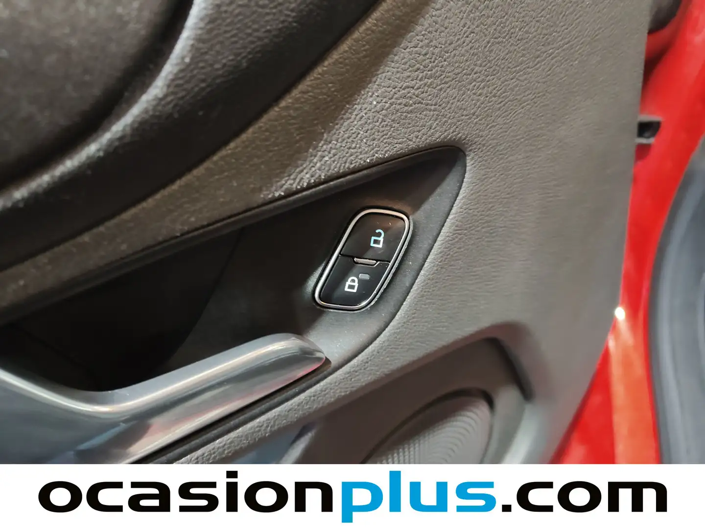 Foto Ford Transit Custom Ford Transit Custom Mixto 2.0 TDCI MHEV 320 L1 Trend (130 CV)