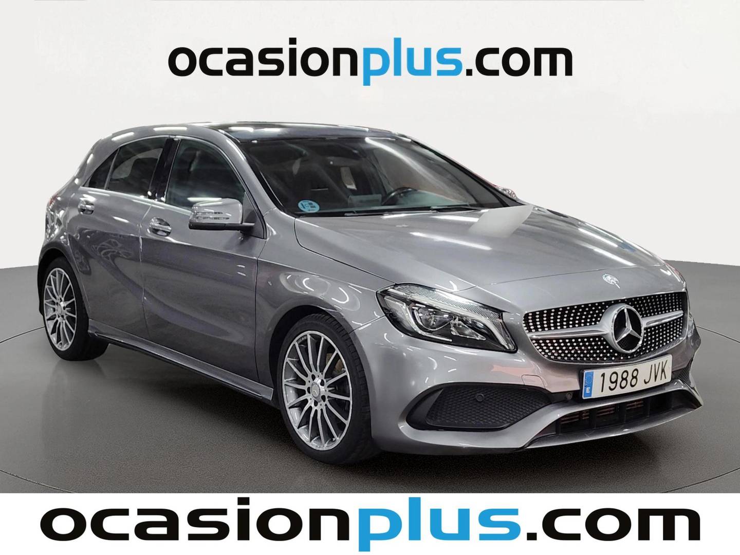 Foto delantera Mercedes Clase A Mercedes Clase A 200 d AMG Line (136 CV) derecha