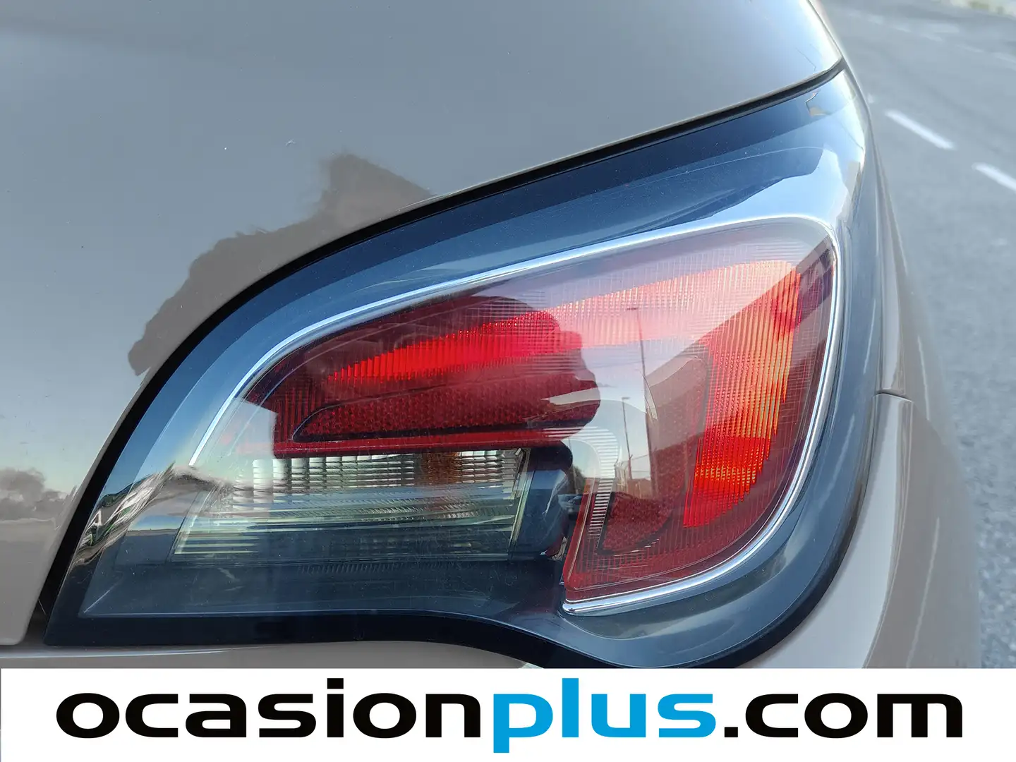 Foto Opel Adam Opel Adam 1.4 XEL Glam (87 CV)