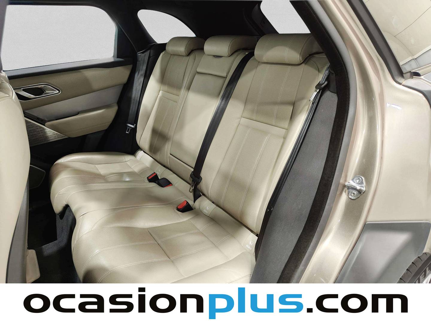 Foto asientos traseros Land Rover Range Rover Velar Land Rover Range Rover Velar D300 R-Dynamic SE 4WD Auto (300 CV)