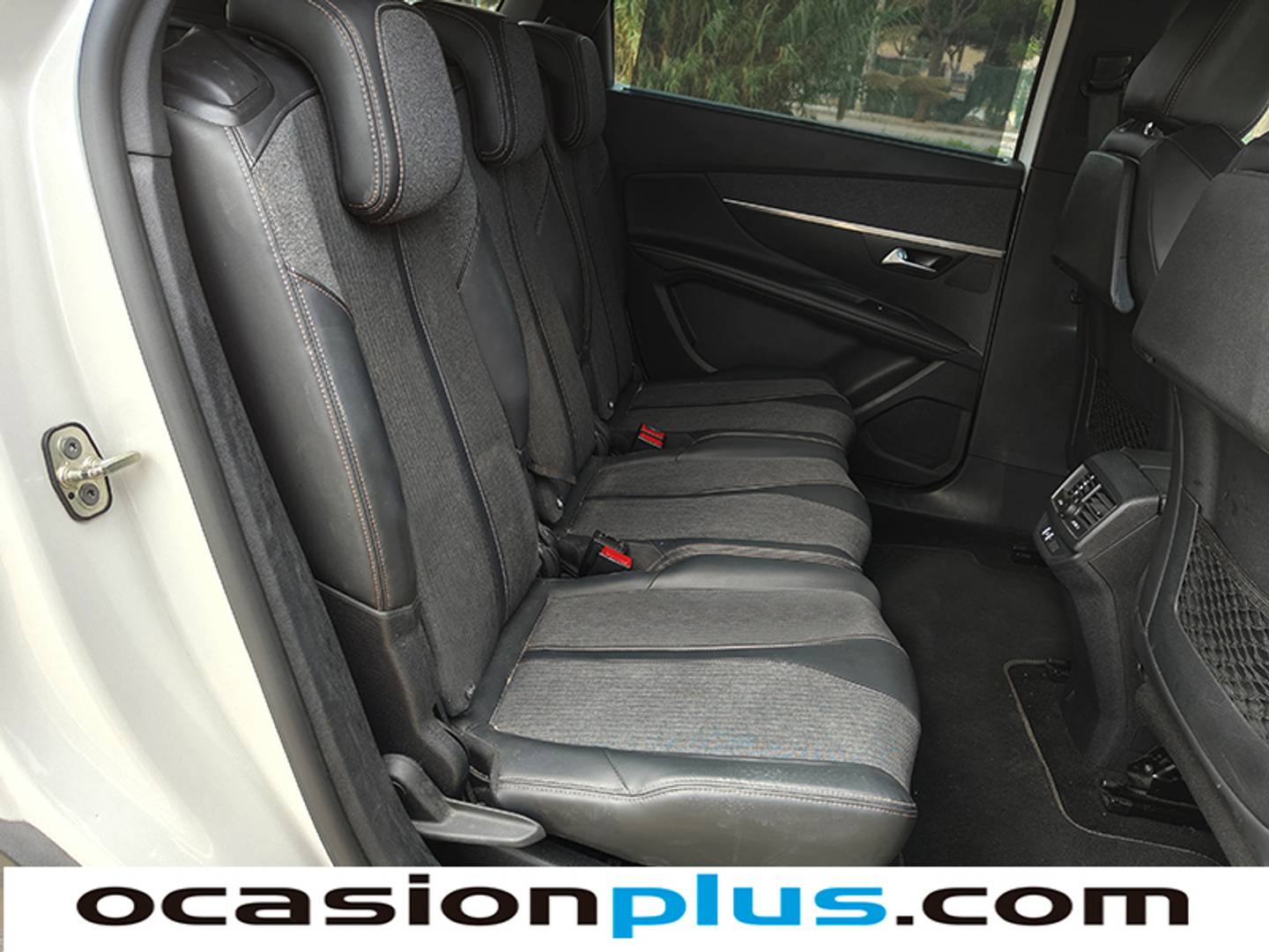 Foto Peugeot 5008 Peugeot 5008 BlueHDI 150 S&S GT Line (150 CV) 7 Plazas