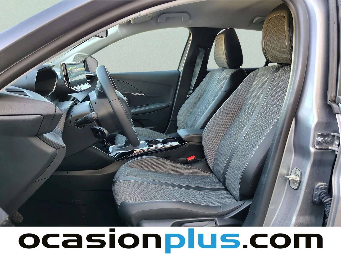 Foto asientos delanteros Peugeot 208 Peugeot 208 PureTech 100 Allure (100 CV)