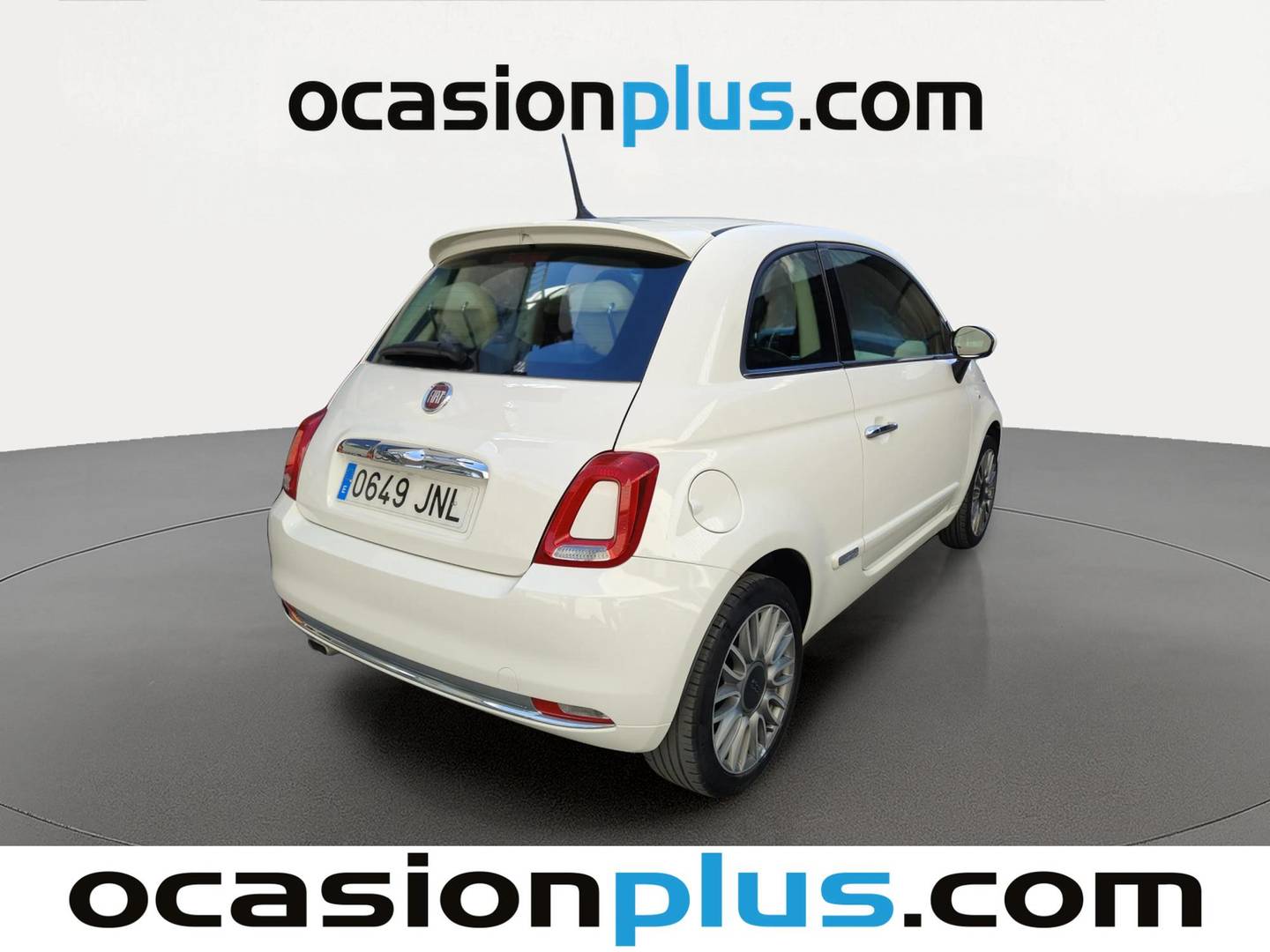 Foto trasera Fiat 500 Fiat 500 1.2 8v Lounge (69 CV) derecha