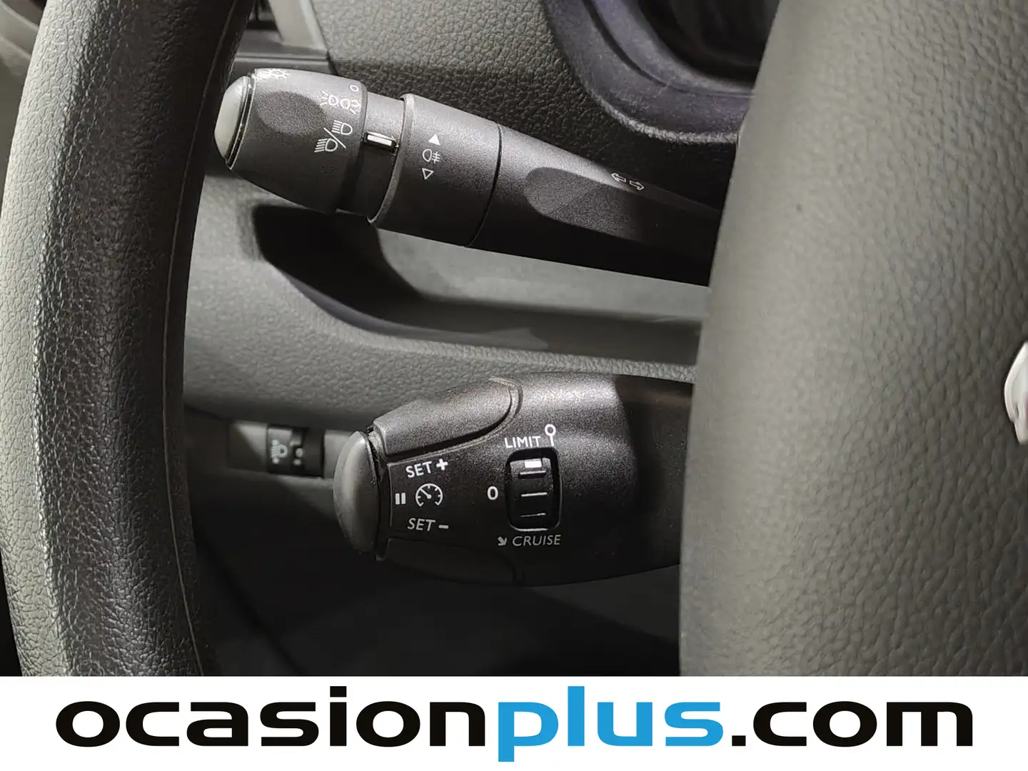 Foto Peugeot Expert Peugeot Expert BlueHDi 100 S&S Compact  (102 CV)