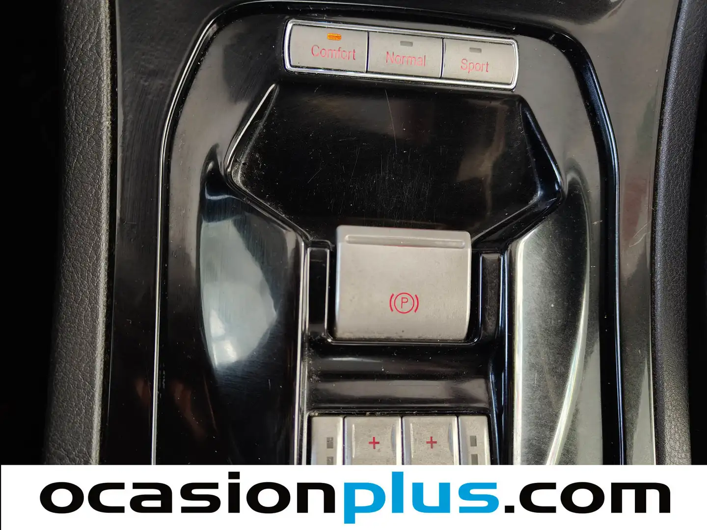 Foto Ford S-MAX Ford S-Max 2.0 EcoBoost Titanium S Powershift (203 CV)