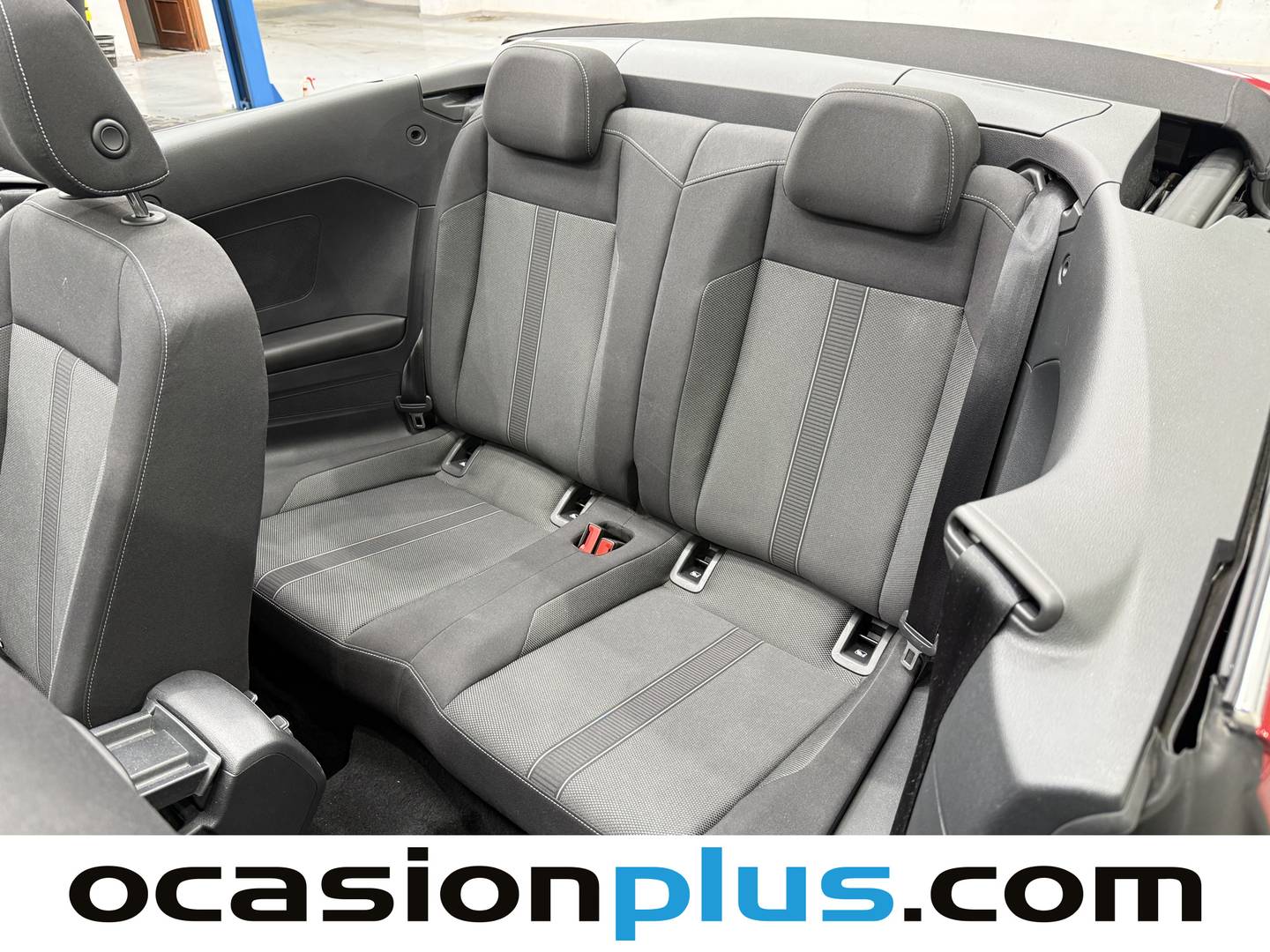 Foto asientos traseros Volkswagen T-Roc Volkswagen T-Roc Cabrio Cabrio Style 1.5 TSI (150 CV) DSG