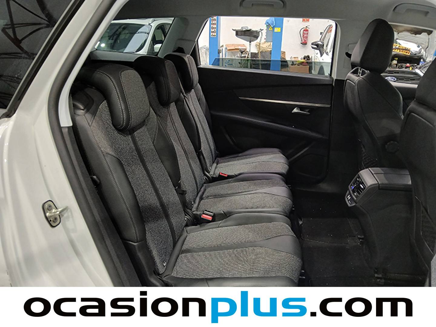 Peugeot 5008 Peugeot 5008 BlueHDi 130 S&S Allure (130 CV) 7 Plazas km 0