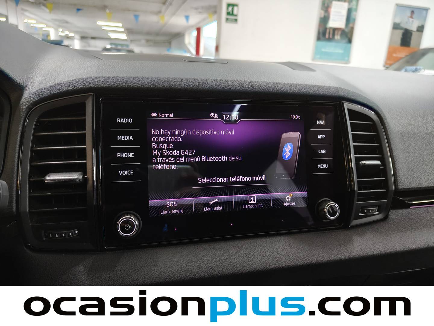 Foto Skoda Karoq Skoda Karoq 1.5 TSI ACT Sportline DSG (150 CV)