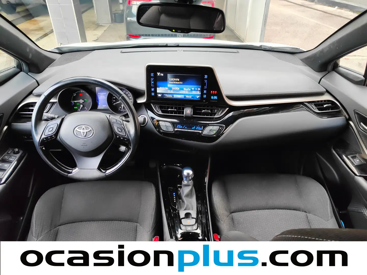 Foto Toyota C-HR Toyota C-HR 1.8 125H Active (122 CV)