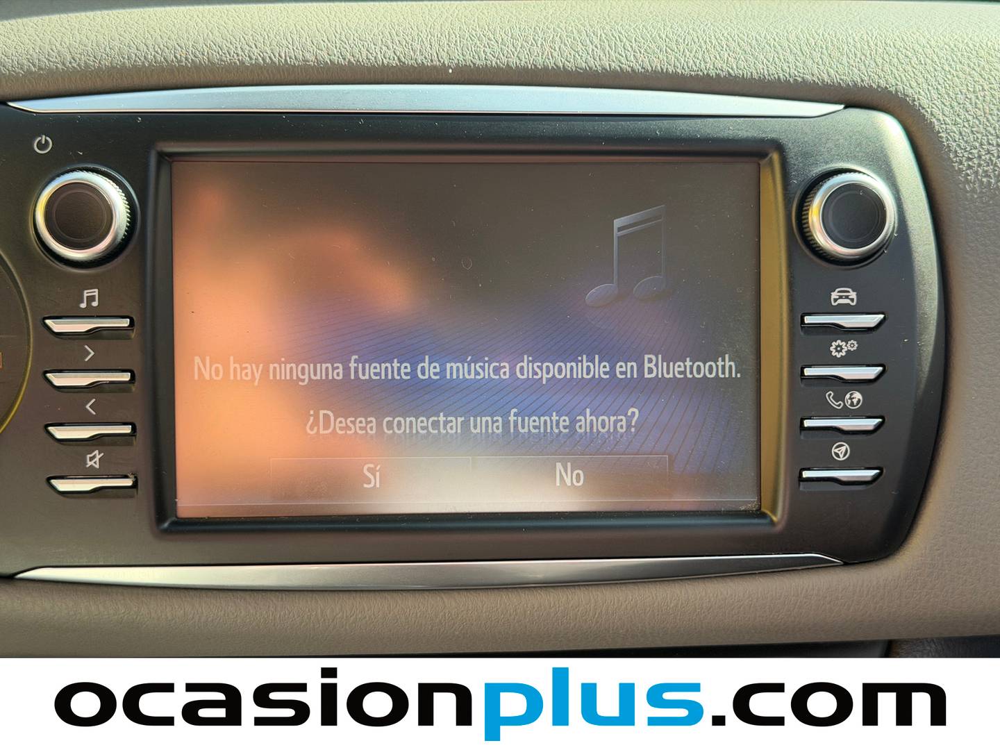 Equipamiento del Toyota Yaris Toyota Yaris 1.5 100H Active (100 CV)