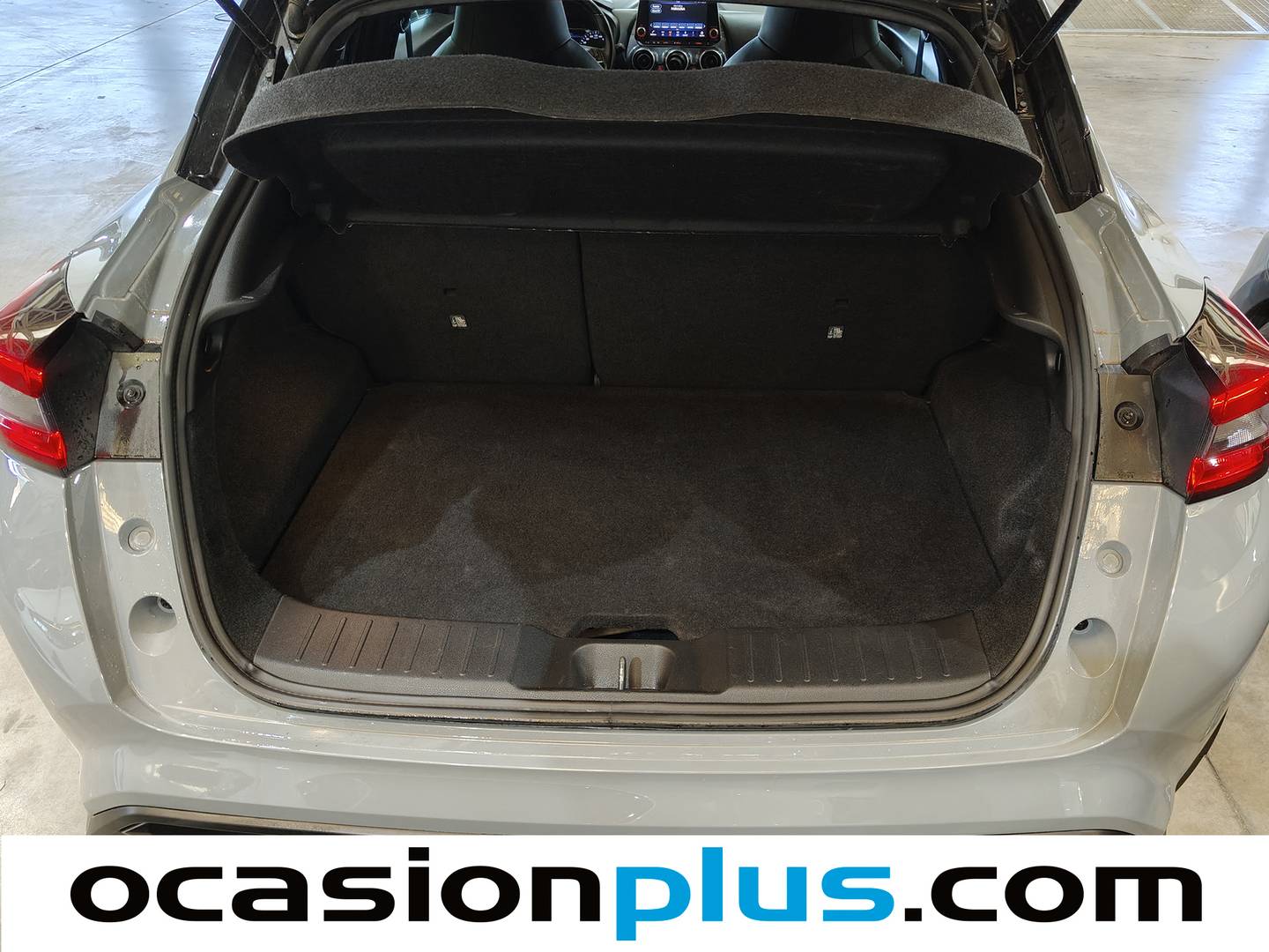 Fotos maletero Nissan JUKE Nissan Juke Hybrid N-Design Black Auto (143 CV)