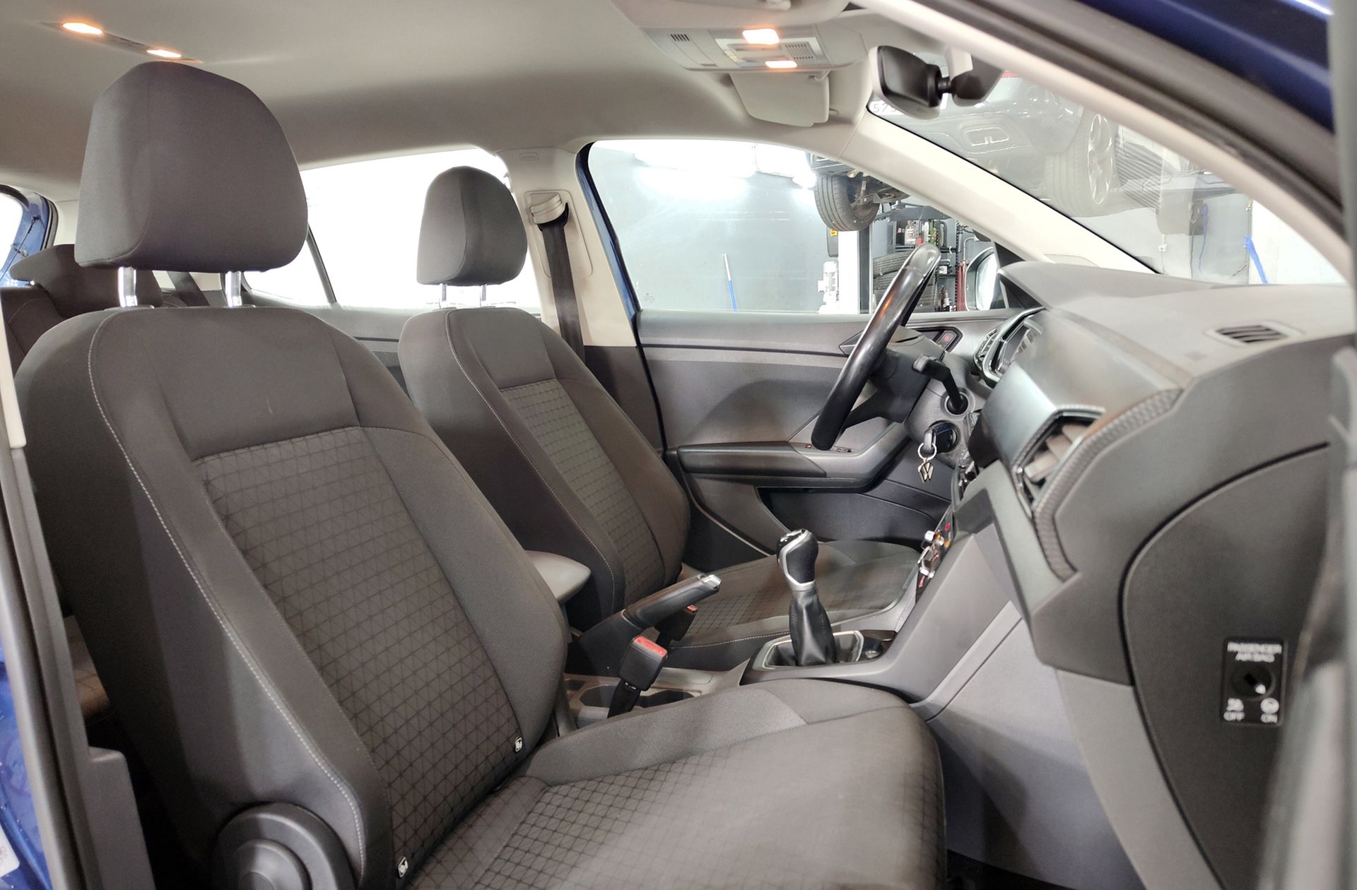 Volkswagen T-Cross Advance 1.0 TSI - foto 18