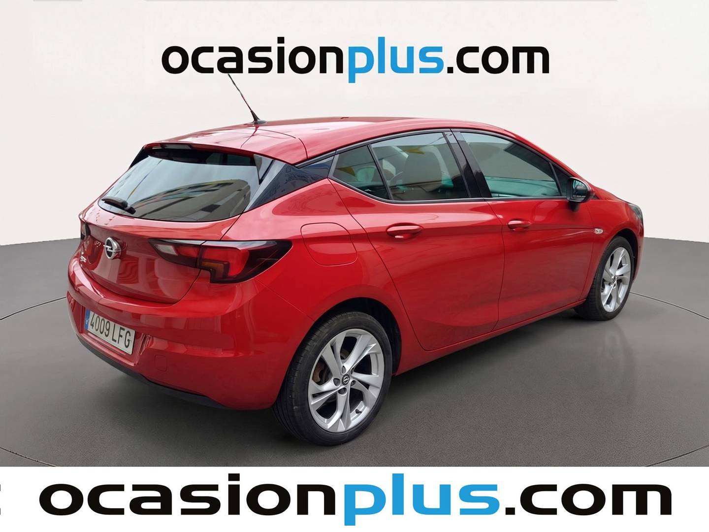 Foto trasera Opel Astra Opel Astra 1.2 Turbo SHL GS Line (110 CV) izquierda