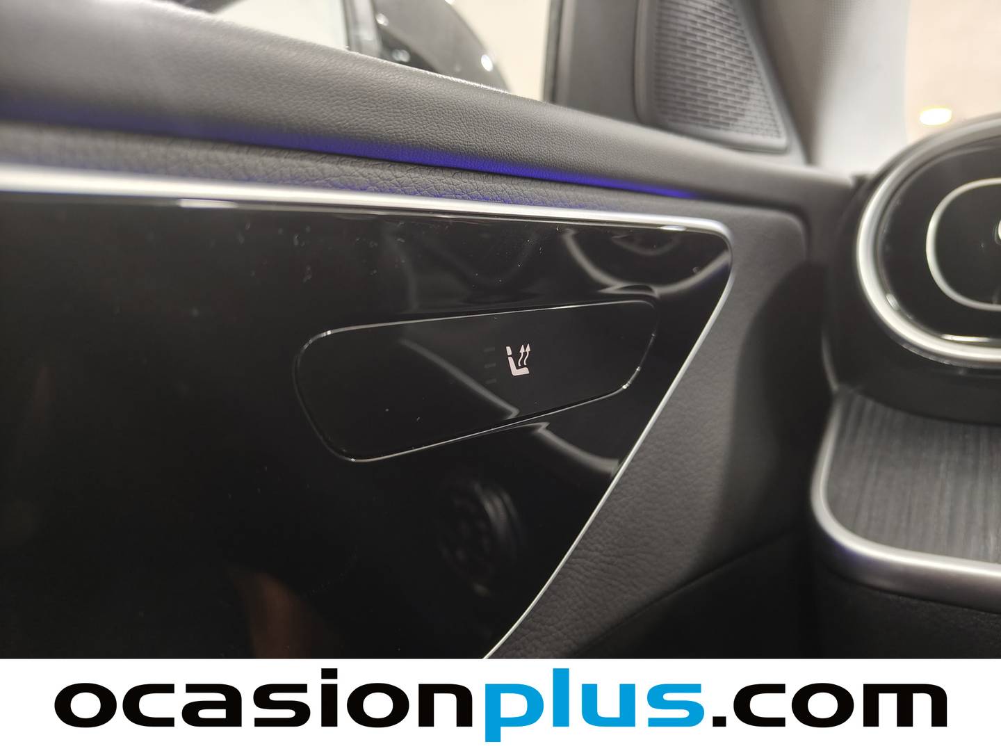 Equipamiento del Mercedes Clase C Mercedes Clase C 200 d (163 CV) PACK AMG