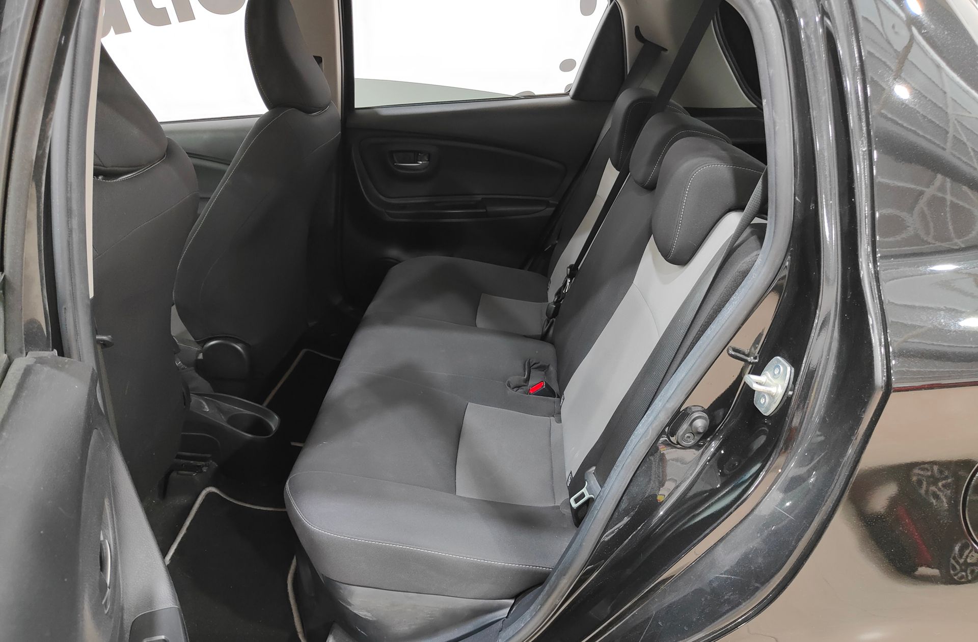 Toyota Yaris 1.5 Hybrid Feel - foto 10