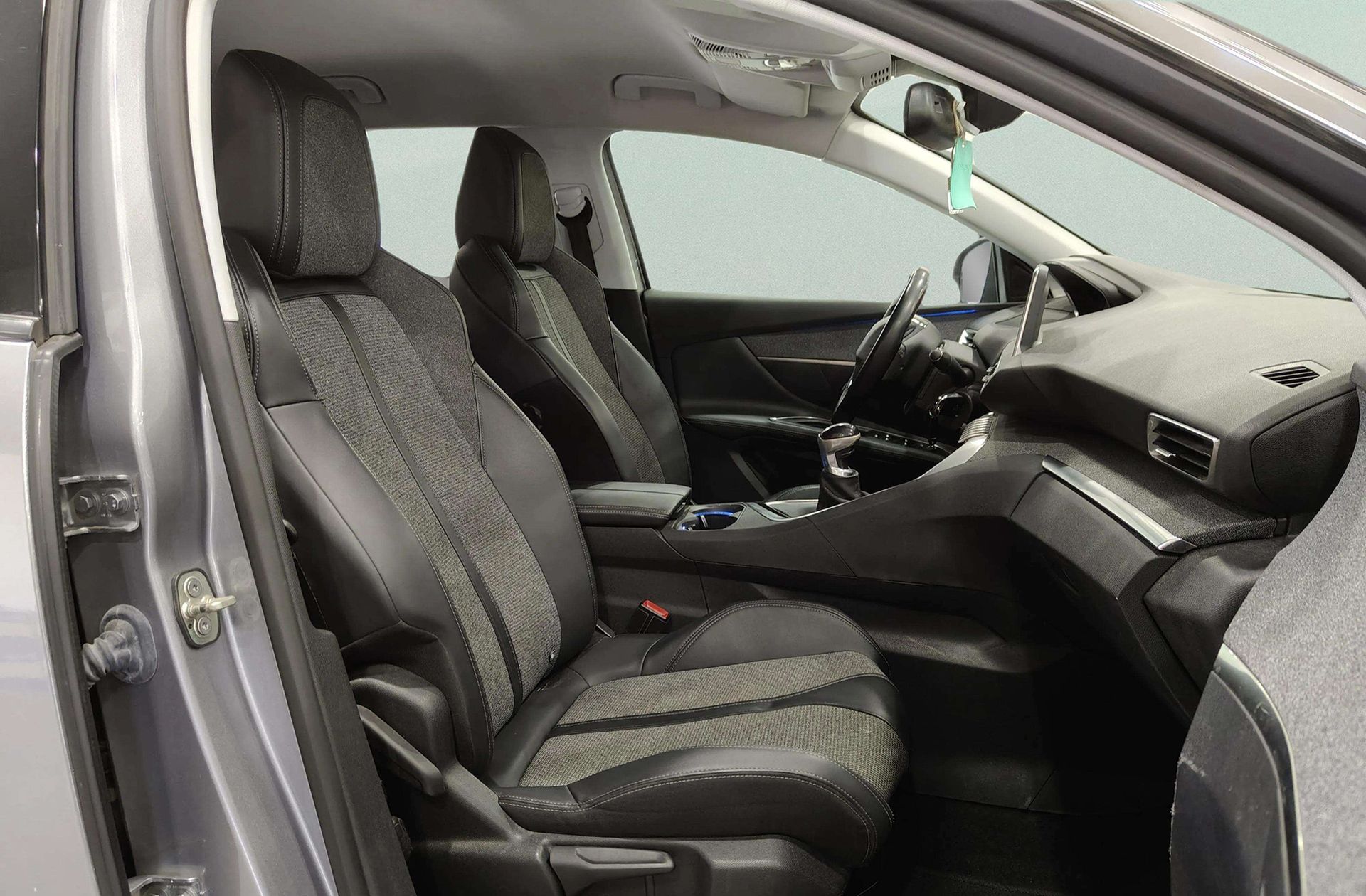 Peugeot 3008 PureTech 130 Allure - foto 18