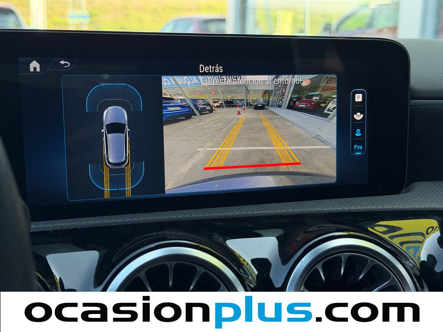 Acabados Mercedes Clase A Mercedes-Benz Clase A 180 d  (116 CV)