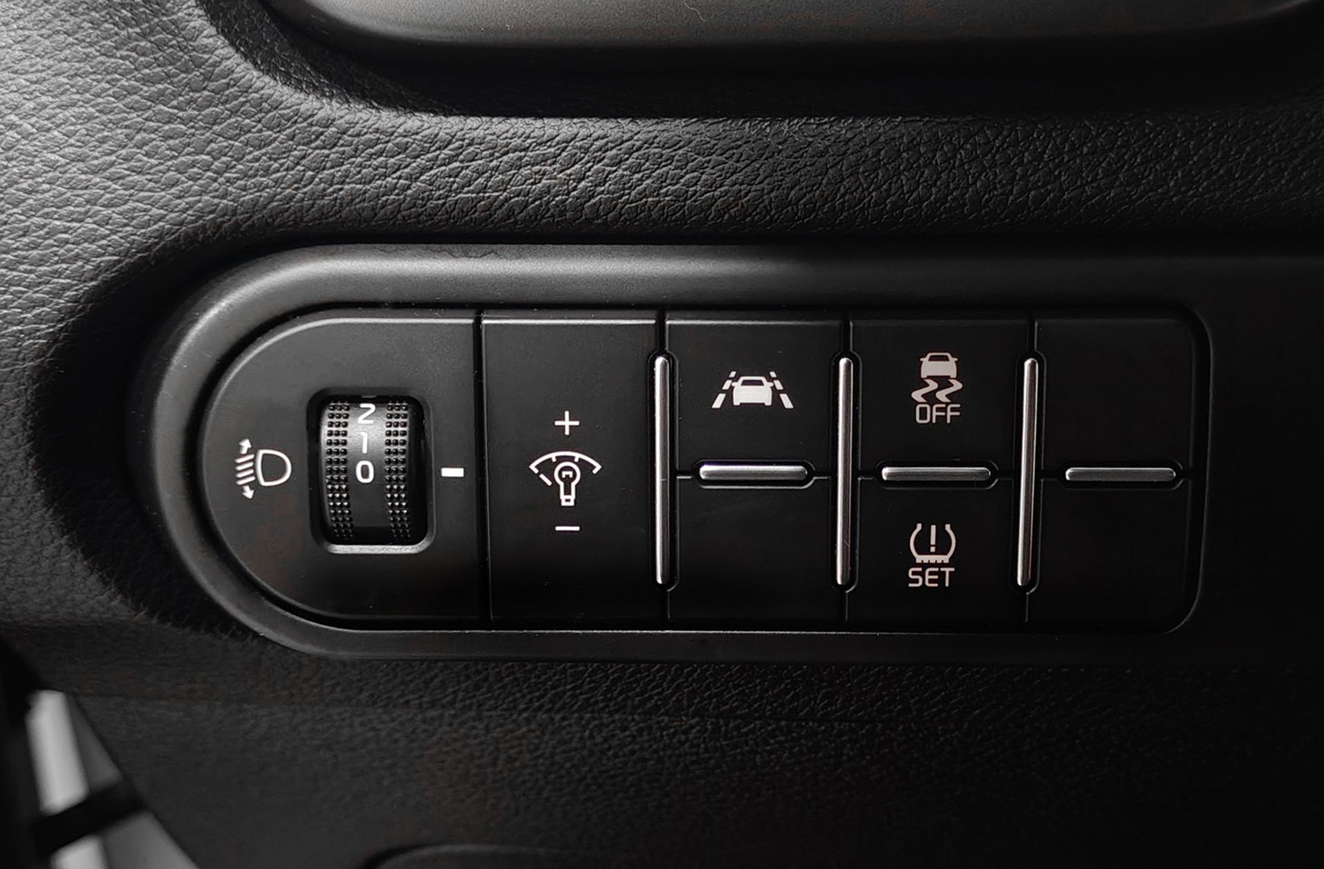 Kia XCeed 1.4 T-GDi Drive - foto 24