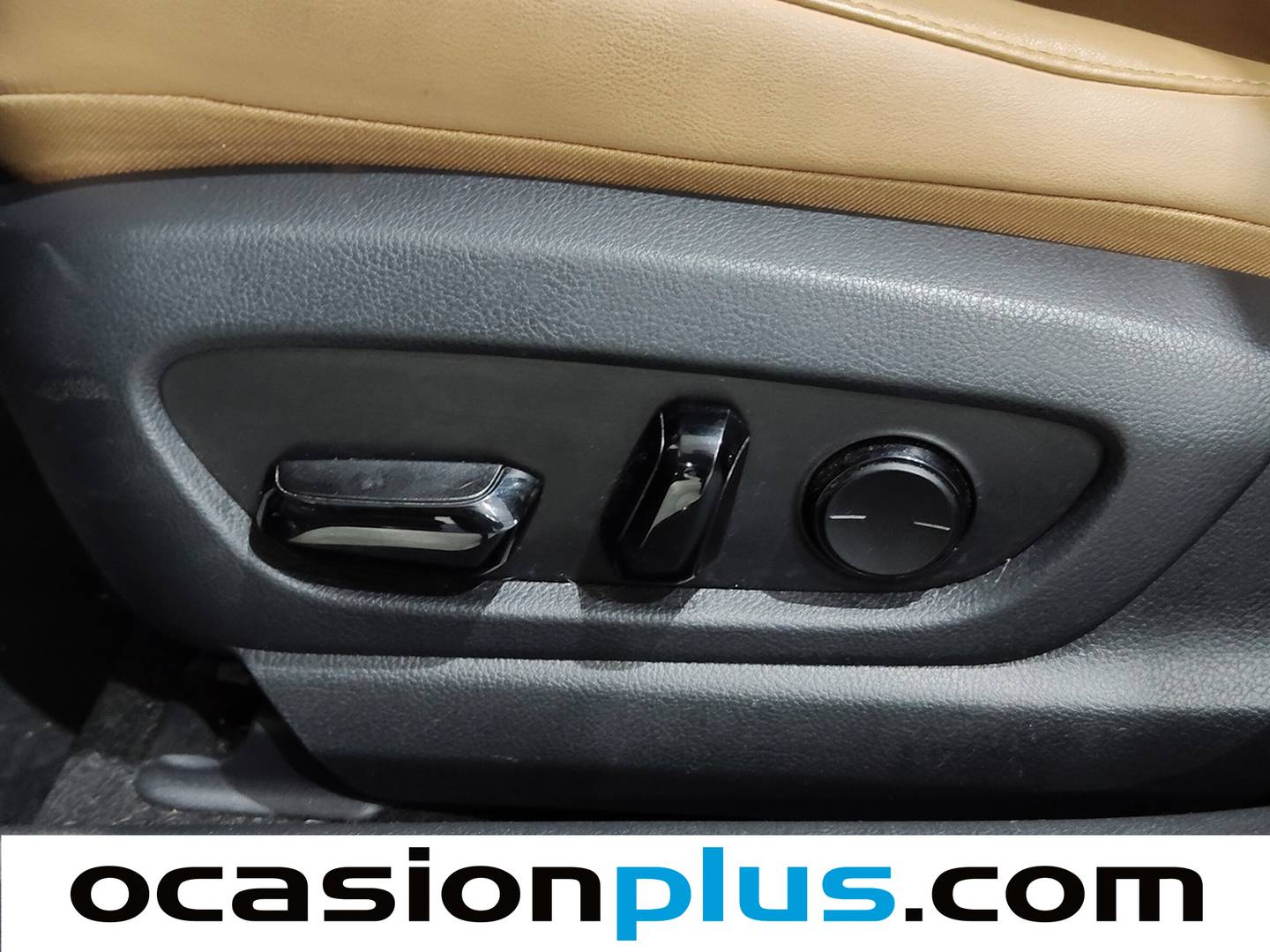 Foto Lexus UX Lexus UX 250h Executive (184 CV)