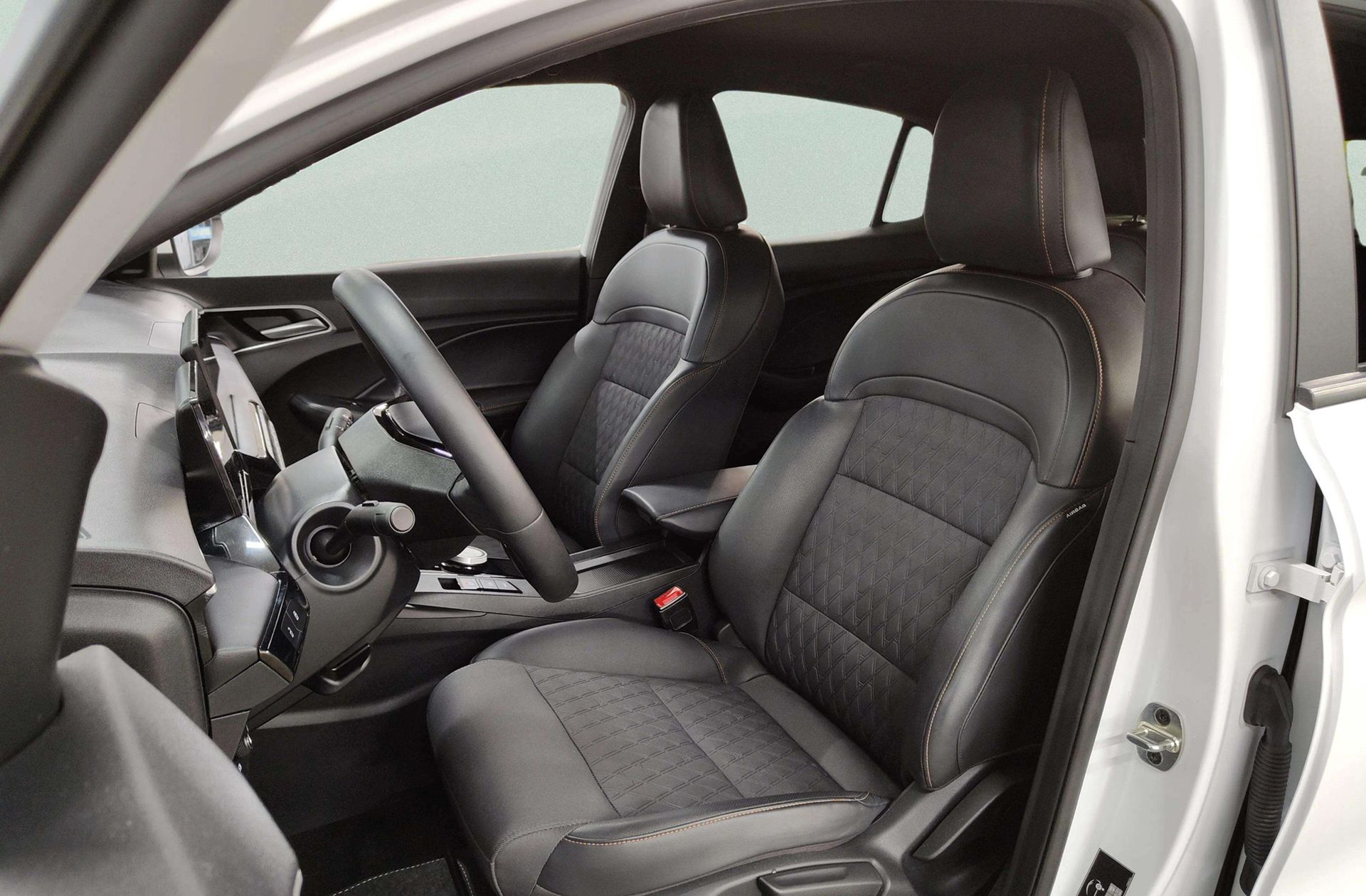 MG MG3 Luxury - foto 12