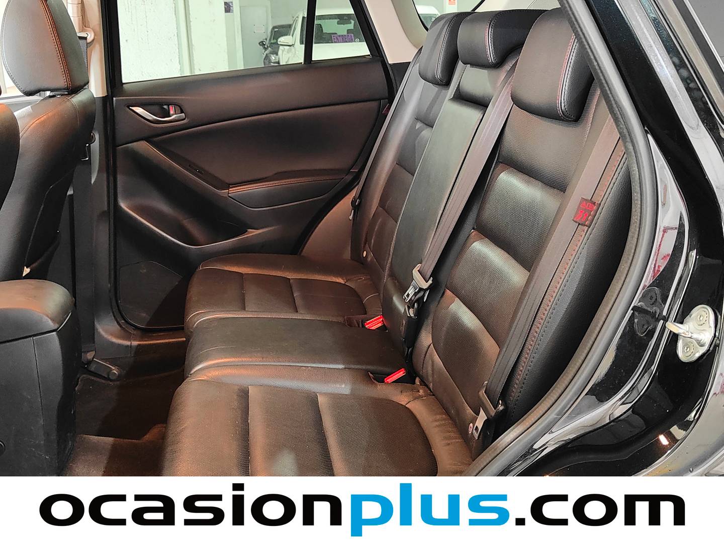 Foto asientos traseros Mazda CX-5 Mazda CX-5 2.2 DE Luxury 4WD AT (175 CV)