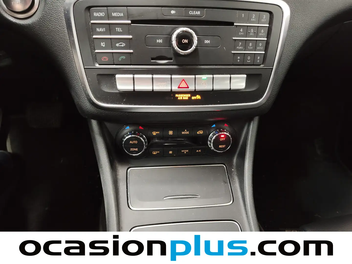 Foto Mercedes GLA Mercedes-Benz GLA 180 (122 CV) PACK AMG