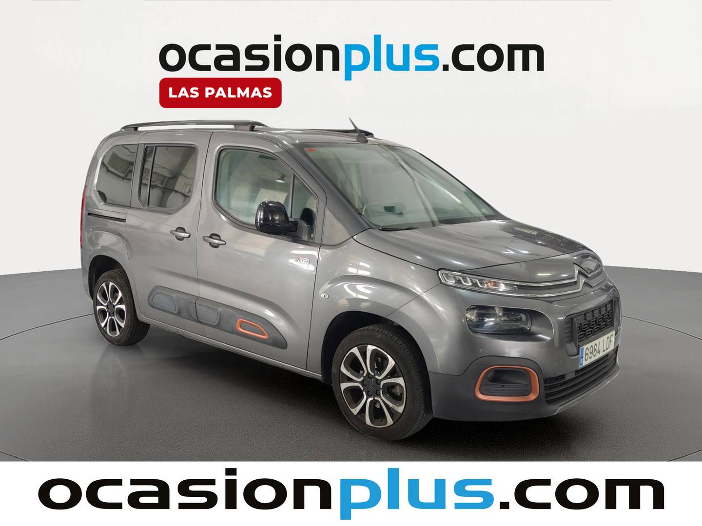 Foto delantera Citroën Berlingo Citroën Berlingo BlueHDi 100 Talla M Shine(102 CV) 7 Plazas derecha